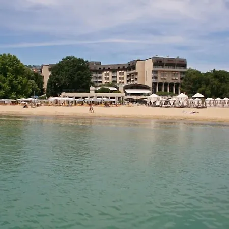 Imperial And Spa, Riviera Club Курортный комплекс