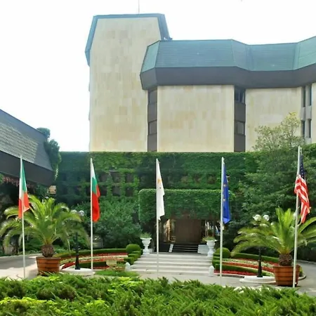 Курортный комплекс Imperial And Spa, Riviera Club